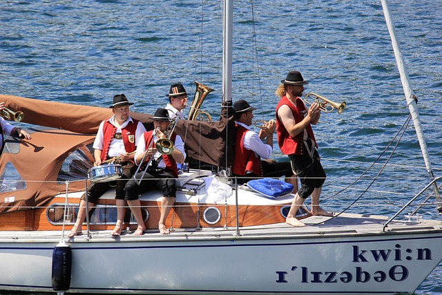 不同策略 不同策略